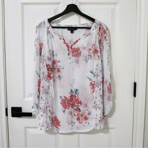 lightweight semi sheer V-Neck White w/pink floral summer, causal, coastal 2XL